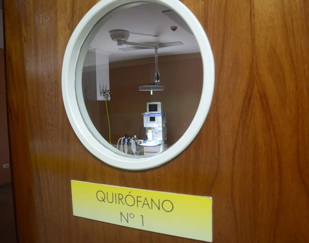 Noche agitada en el hospital: Ingresaron dos heridos de bala y un apuñalado