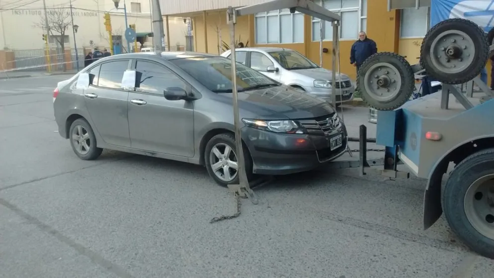 El vehículo que atropelló el acampe de ATE