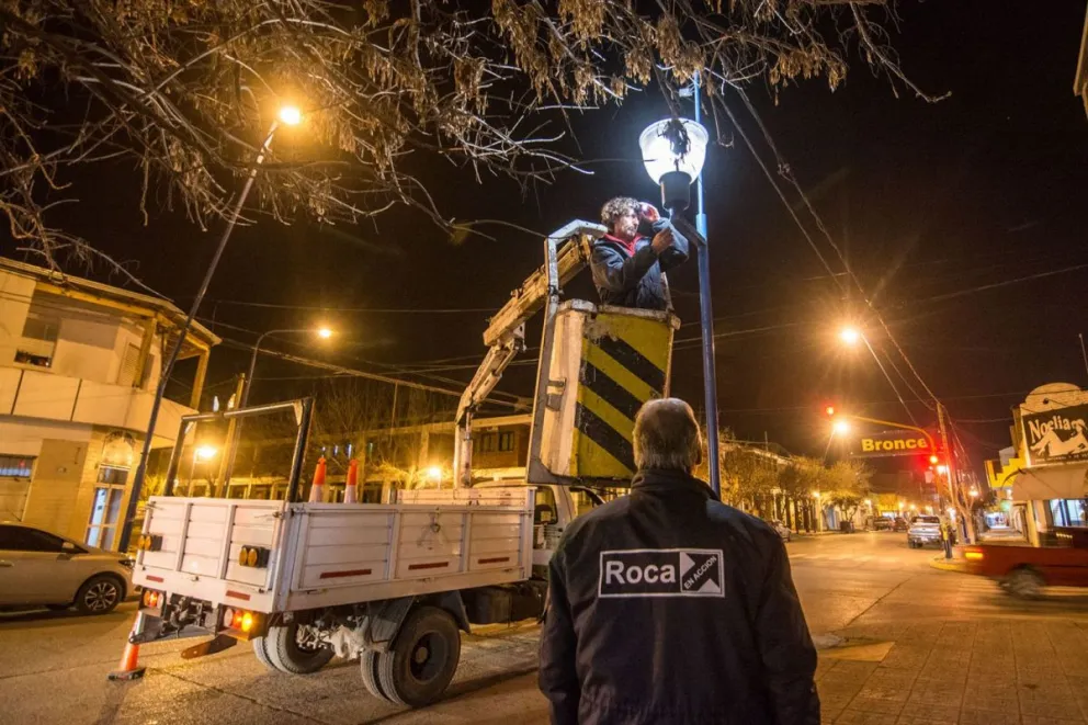 Convocan empresas para la reparación y mantenimiento de luminaria pública