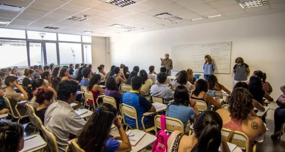 ¿Qué carreras universitarias podés estudiar en Roca? 