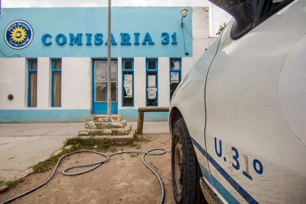 Policías de la Comisaría 31 de Roca dieron con el autor del ataque luego de perseguirlo por el barrio. Foto: archivo