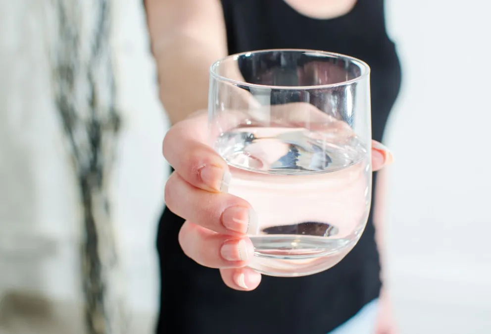 Impulsan un proyecto para garantizar el agua gratis en bares, restos y eventos masivos