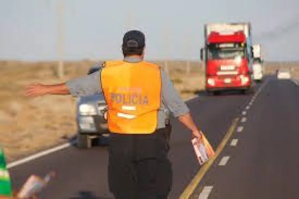 Un delincuente robo un camión de la zona y lo atraparon camino a Bahía Blanca