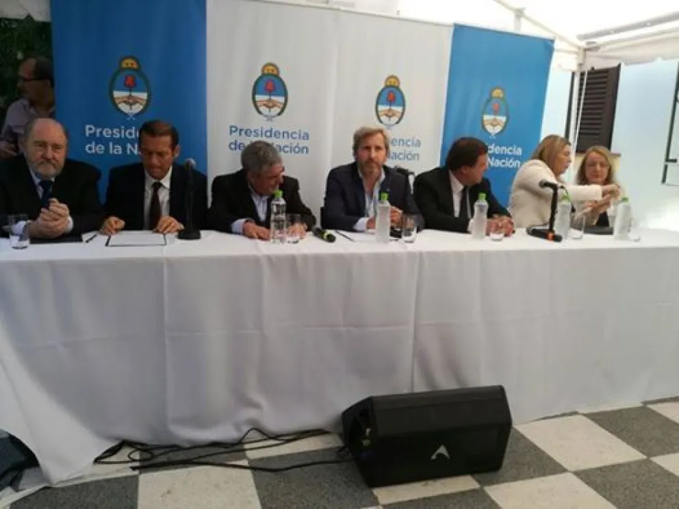 Conferencia de prensa: el gran ausente fue Macri