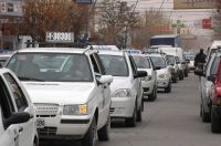 La policía busca medidas para prevenir los múltiples robos a taxistas en el Alto Valle
