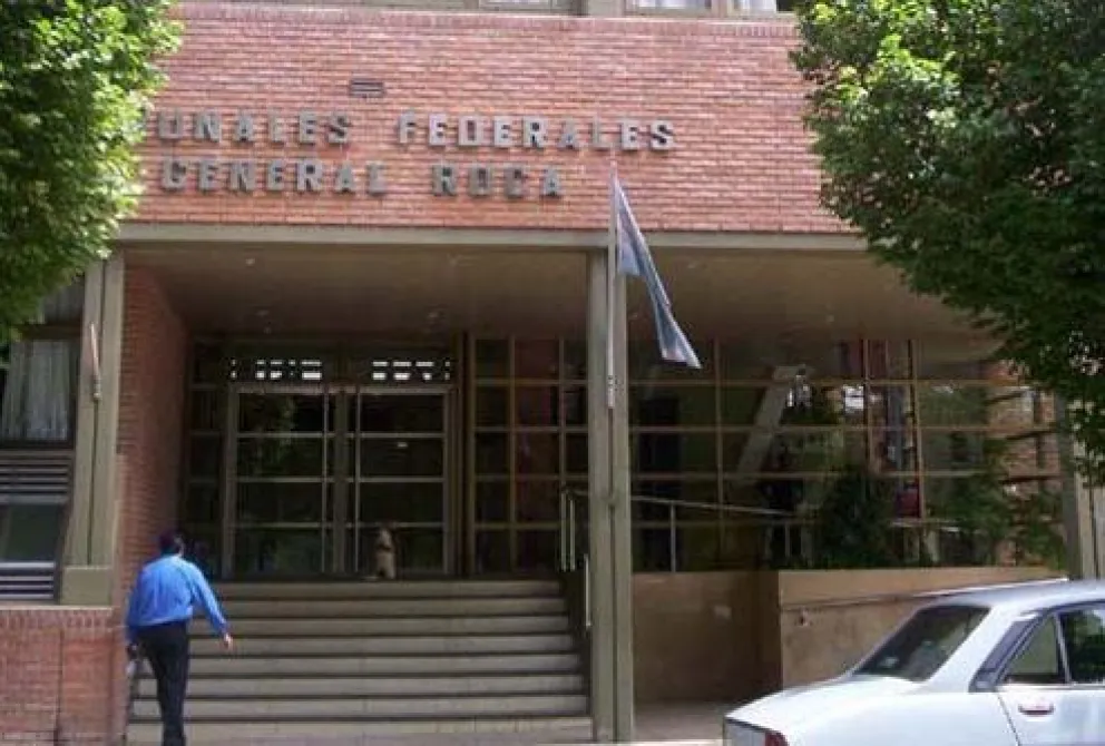 La causa se inició a partir de denuncias de personas que recibían asistencia social y debían realizar pagos mensuales. Foto: archivo