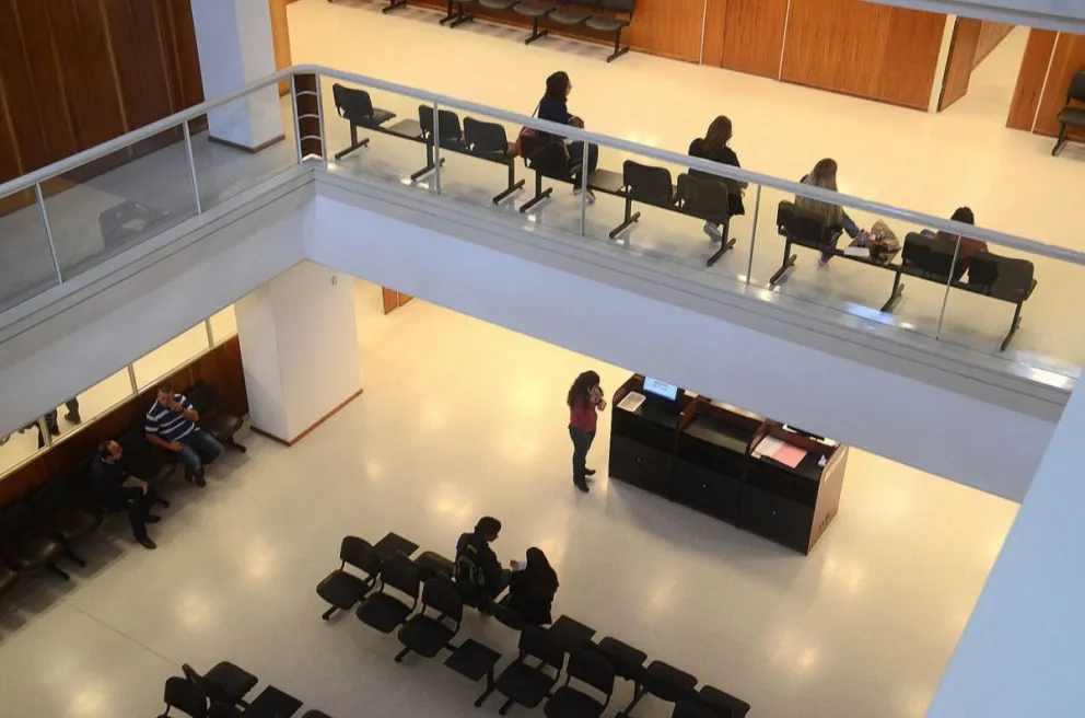 Denuncian por hostigamiento a un juez penal de Roca