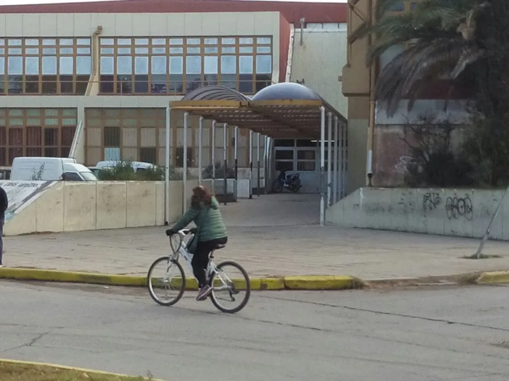 El violento episodio ocurrió durante las horas de clase. Video: gentileza.