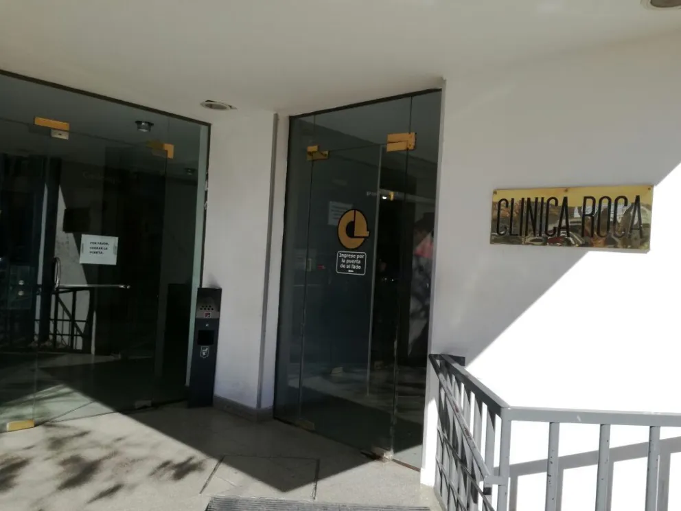 Tras el anuncio de medidas de fuerza de ATSA, los trabajadores de las clínicas de Roca irían al paro