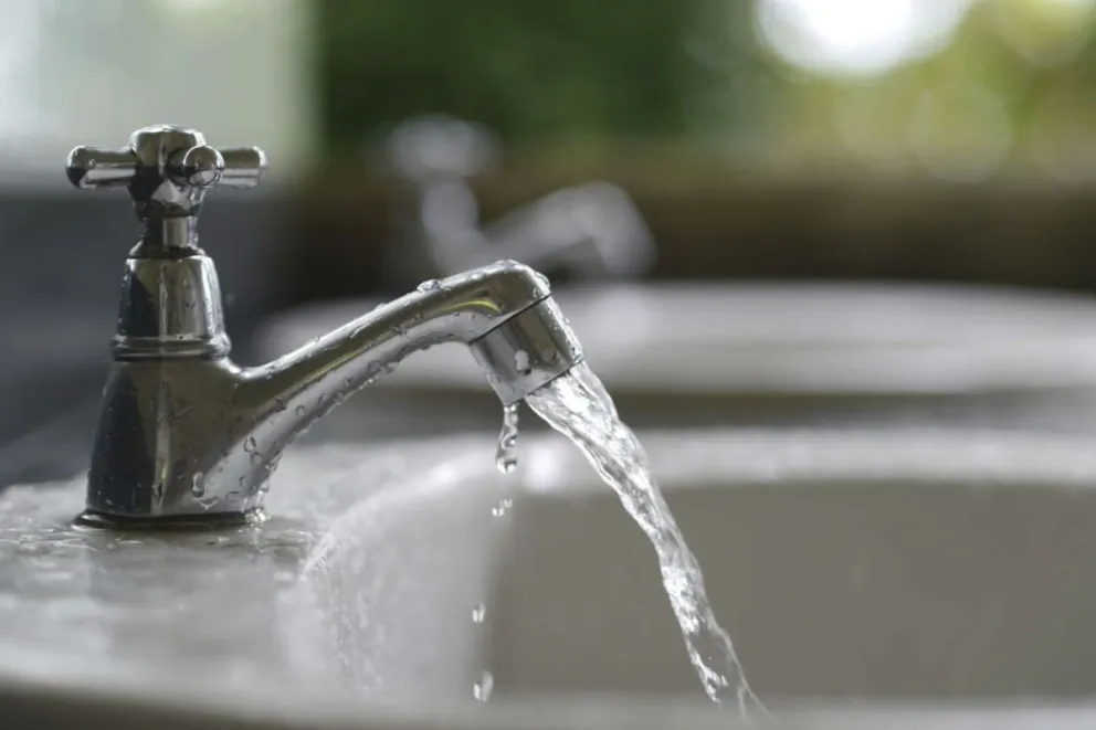 ¿Sabés cuánta agua consumimos los roquenses por día? 