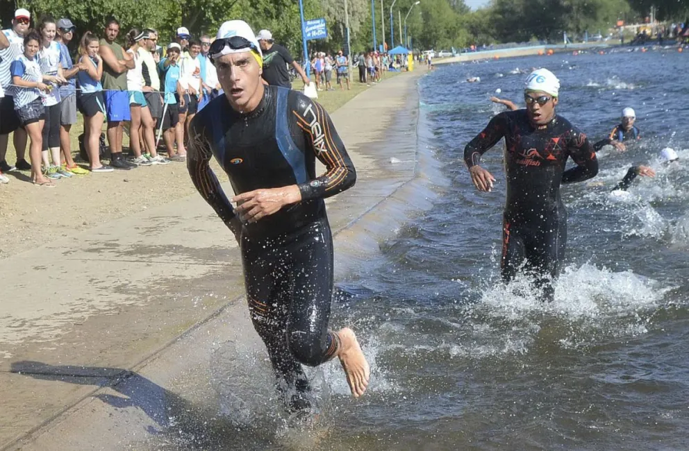 Atletas atentos: último día para retirar los kits del Triatlón Cross 
