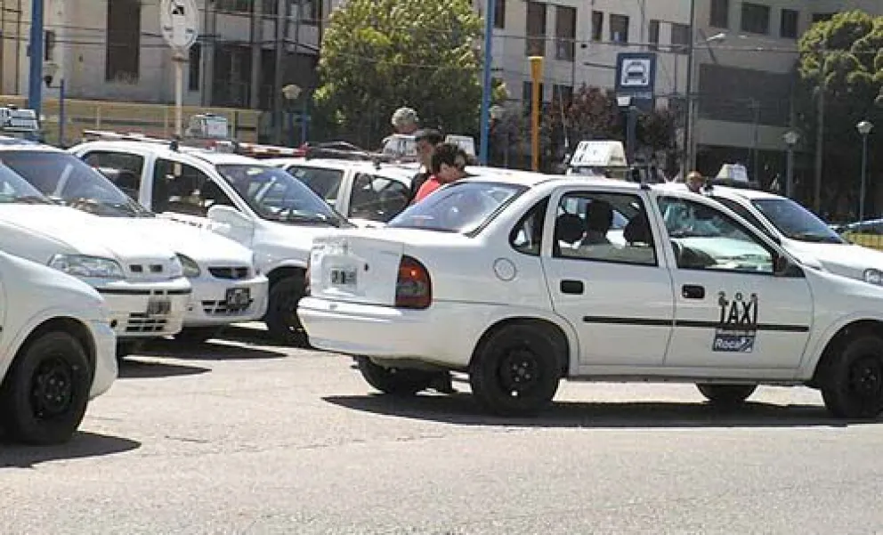 Los peones de taxis le llevaron varios reclamos a la intendenta Soria