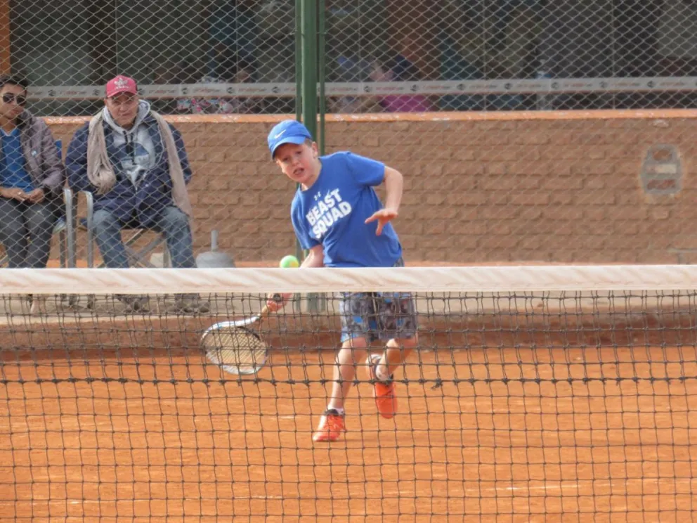 En Roca crearon el circuito de Tenis Patagónico