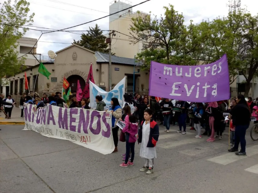 Nueva Movilización por el #NiUnaMenos: Detalles de la Marcha en Roca