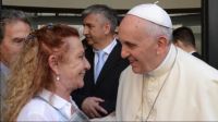 Una periodista amiga del papa Francisco le contestó a Catherine Fulop