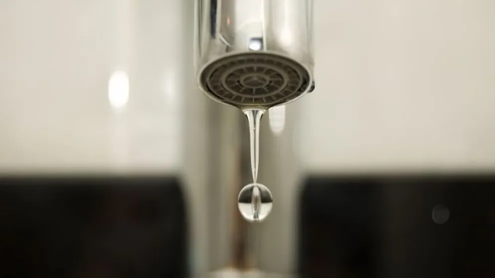 Sin servicio de agua en la zona baja de la ciudad ¿A qué se debe y a qué hora vuelve?