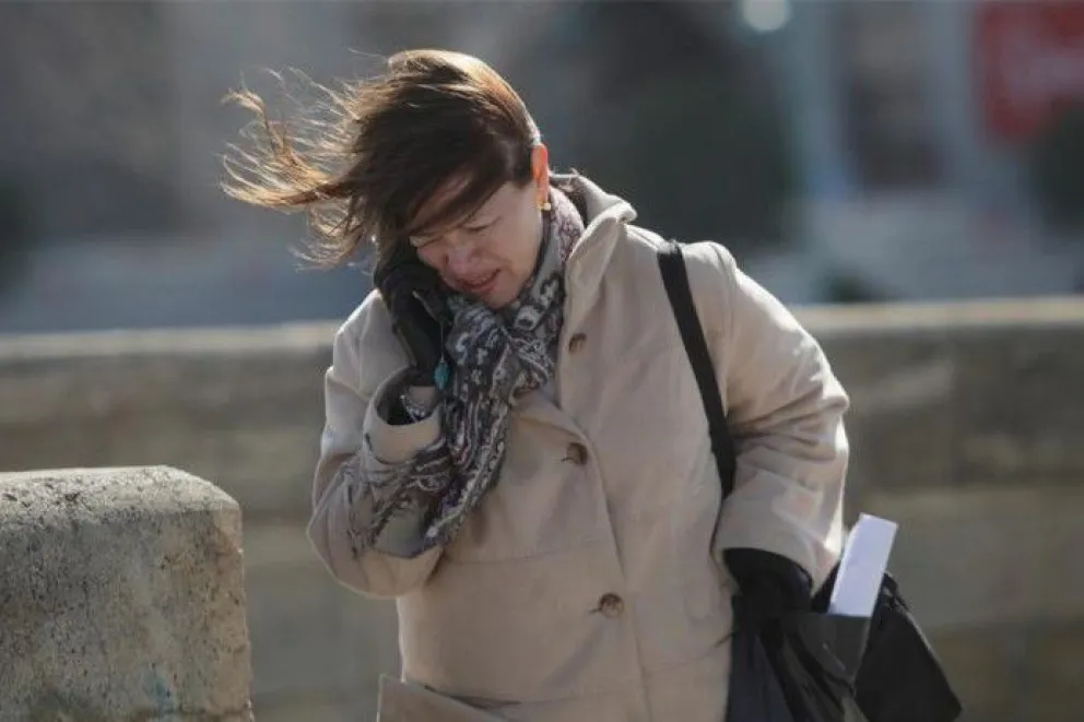 Clima: Disminuye el viento, pero también bajan las temperaturas