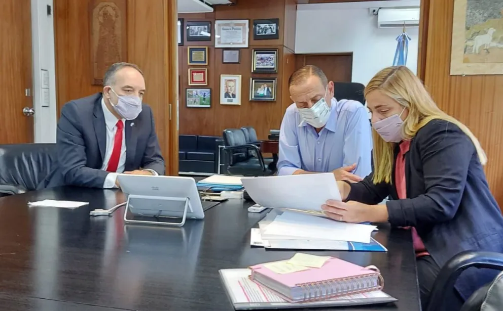 Confirman que la Ruta Nacional 22 se hará “sin murallón” en su cruce ...