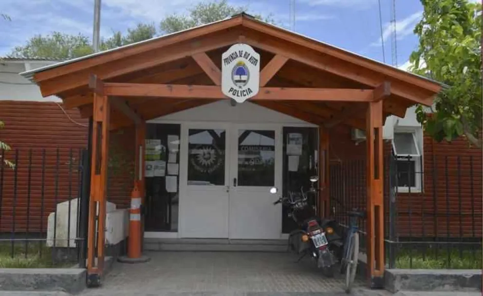 Investigan la muerte de una beba de 2 años encontrada en la vía pública