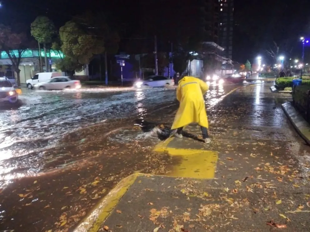 Se viene complicado: se esperan lluvias y fuertes vientos para este jueves