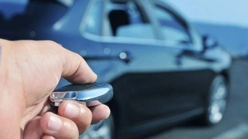 Atrapan a un hombre con un inhibidor de alarmas en Roca