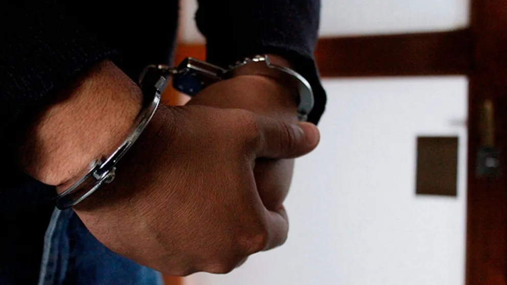 Asesinato en la ESRN Nº 70: el imputado tiene 19 años y seguirá detenido 