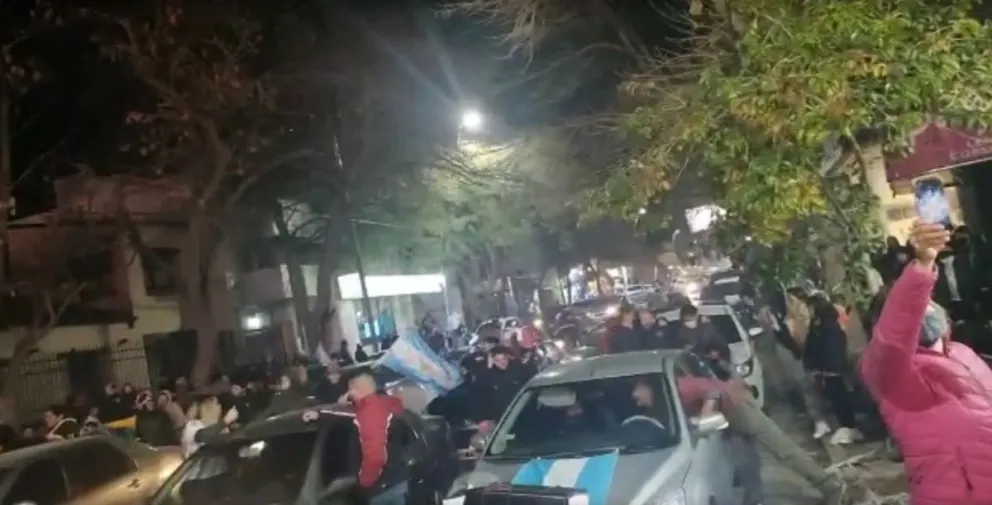 Emoción total: Roca festejó la Copa América con todo 