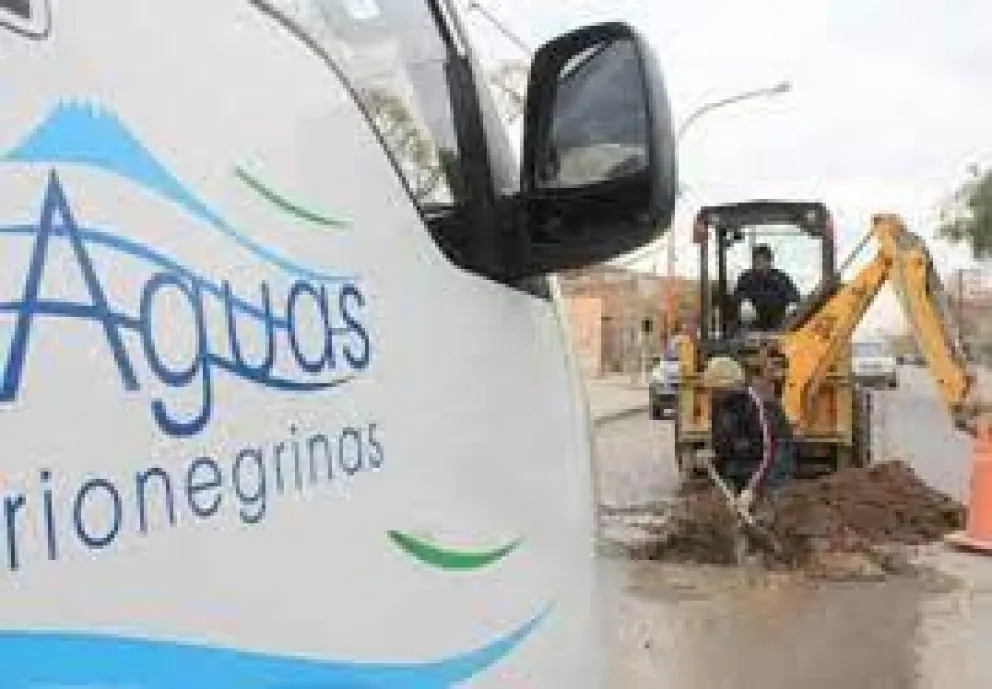 Aguas Rionegrinas realiza importante obra en la ciudad 