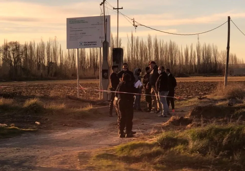 Encontraron un cuerpo en una chacra en cercanías de la Ruta 22